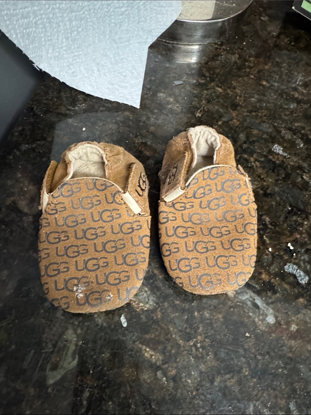 UGG Chestnut Logo Suede Baby Moccasins